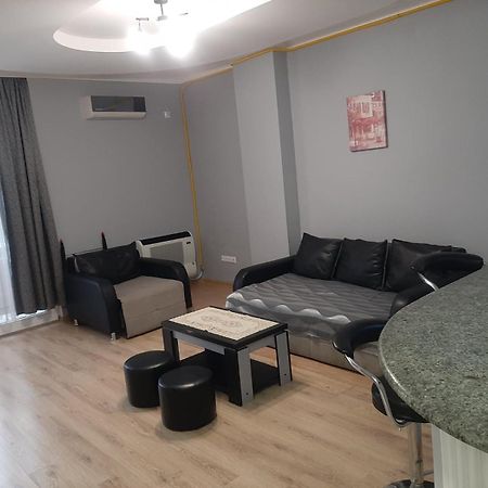 Apartment White Magnolia Μπατούμι Εξωτερικό φωτογραφία