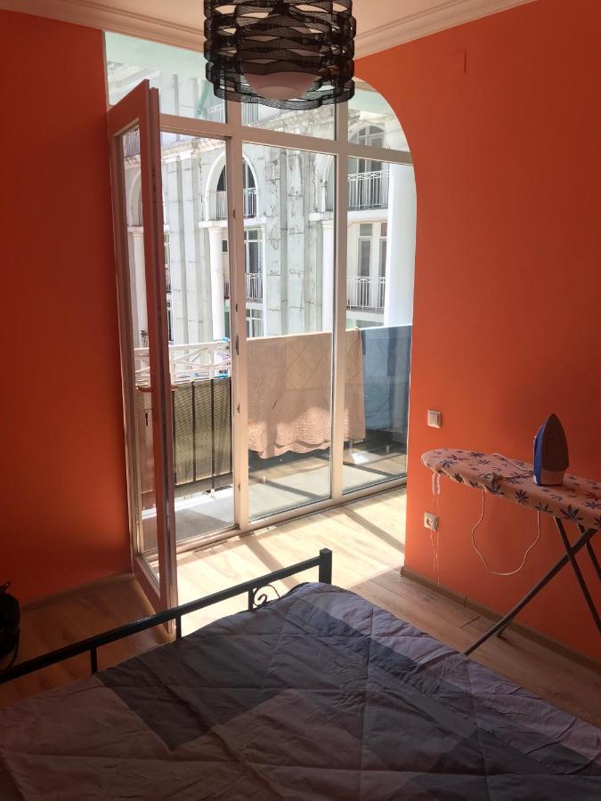 Apartment White Magnolia Μπατούμι Εξωτερικό φωτογραφία